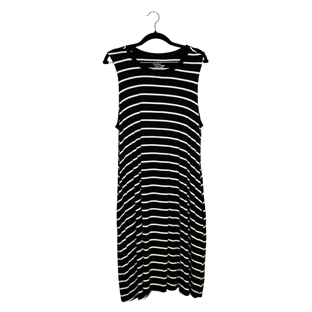 Time and Tru Maxi Dress Women XXXL Black White Excellent Striped Sleeveless